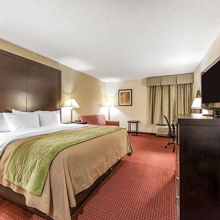 Quality Inn & Suites Rosemount Экстерьер фото