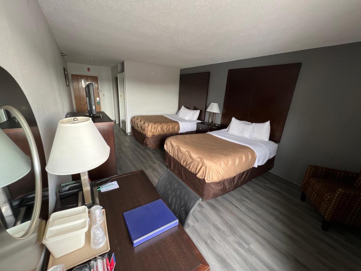 Quality Inn & Suites Rosemount Экстерьер фото