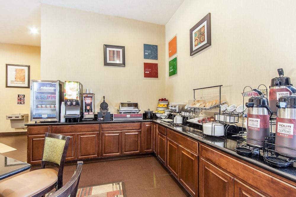 Quality Inn & Suites Rosemount Экстерьер фото