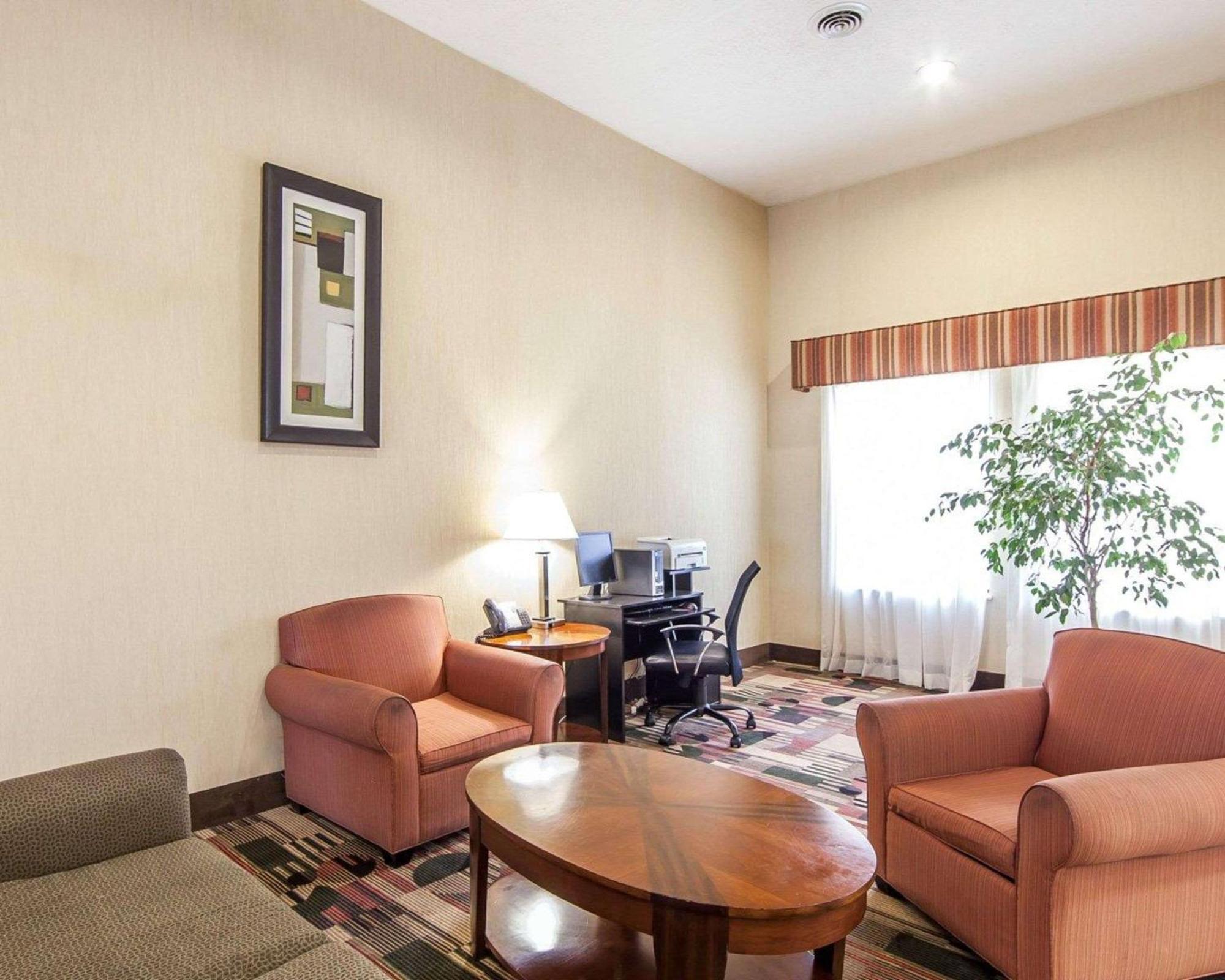 Quality Inn & Suites Rosemount Экстерьер фото