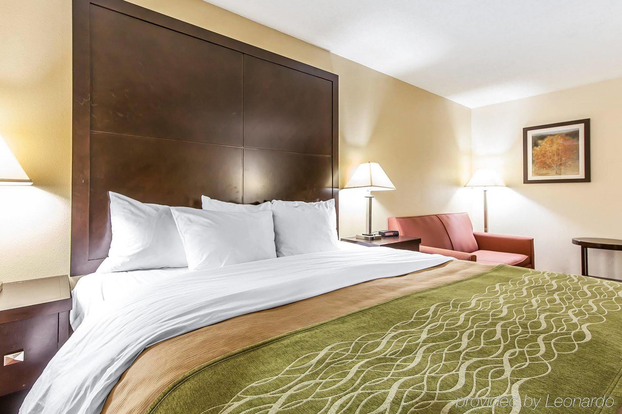 Quality Inn & Suites Rosemount Экстерьер фото